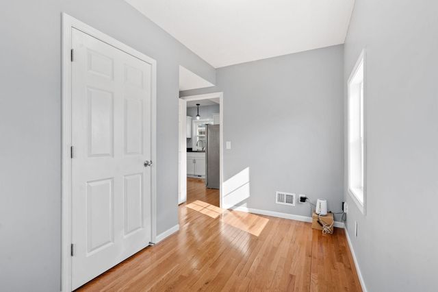 3506 Thomas Avenue N, Minneapolis, MN 55412