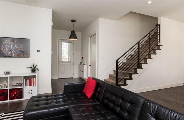 306 NW H Street, Bentonville, AR 72712