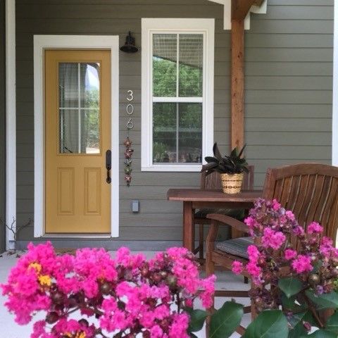 306 NW H Street, Bentonville, AR 72712