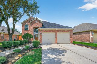 2111 Pinecreek Pass Lane, Katy, TX 77449