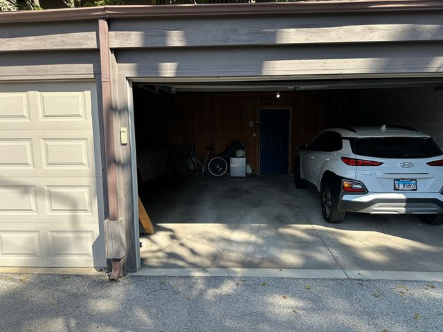 957 W Montana Street 1W, Chicago, IL 60614