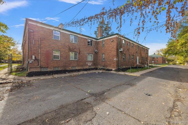 15860 Joy Road, Detroit, MI 48228