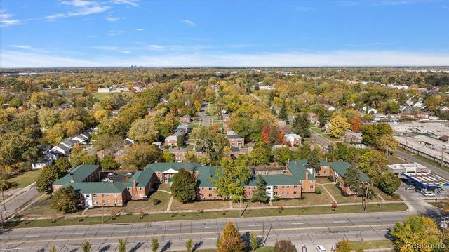 15860 Joy Road, Detroit, MI 48228