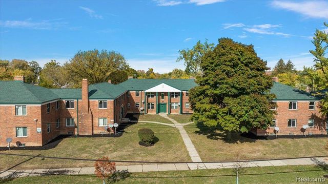 15860 Joy Road, Detroit, MI 48228