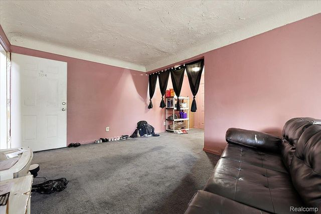15860 Joy Road, Detroit, MI 48228
