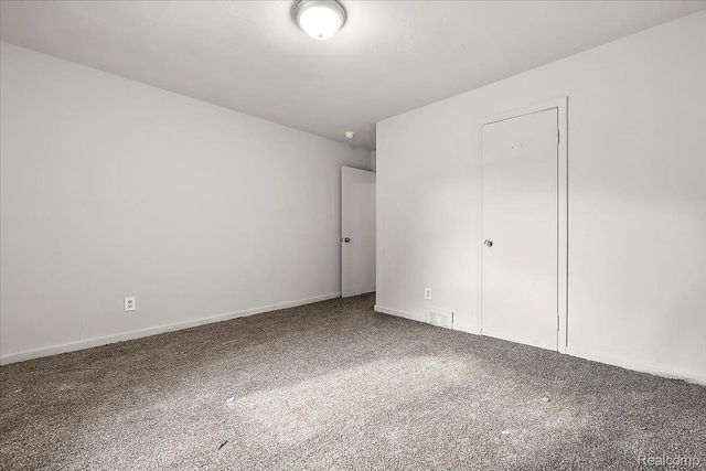 15860 Joy Road, Detroit, MI 48228