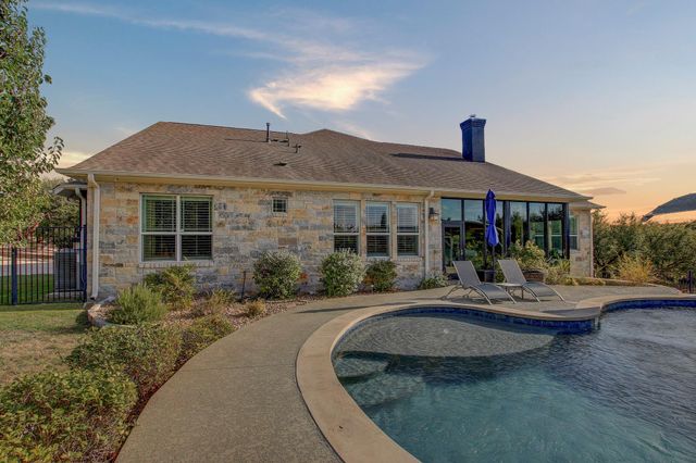 128 Tuscany WAY, Georgetown, TX 78633