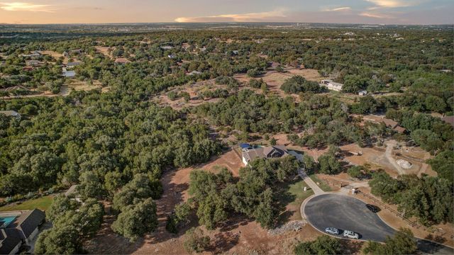 128 Tuscany WAY, Georgetown, TX 78633