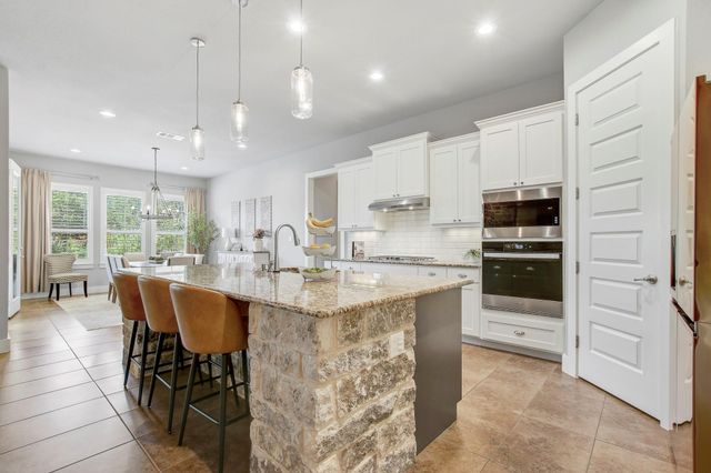 128 Tuscany WAY, Georgetown, TX 78633