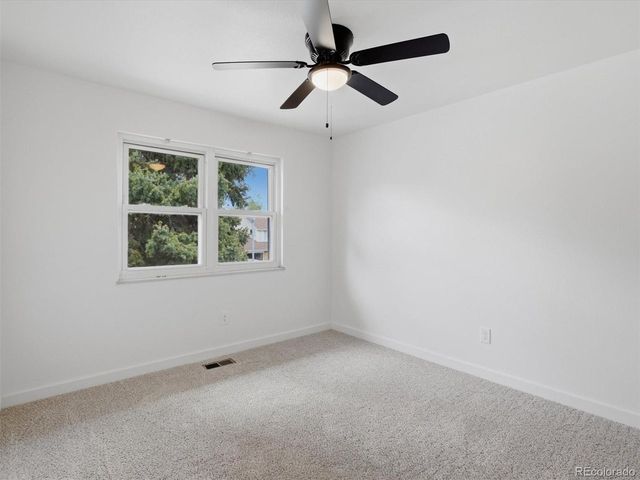 5576 W Hinsdale Pl, Littleton, CO 80128