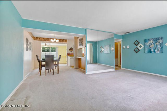 6922 ROLLO Road, Jacksonville, FL 32205