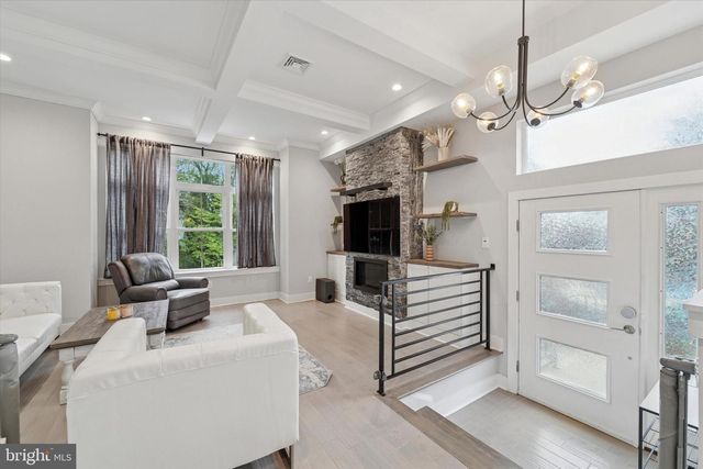 488 EVERGREEN AVE, Philadelphia, PA 19128