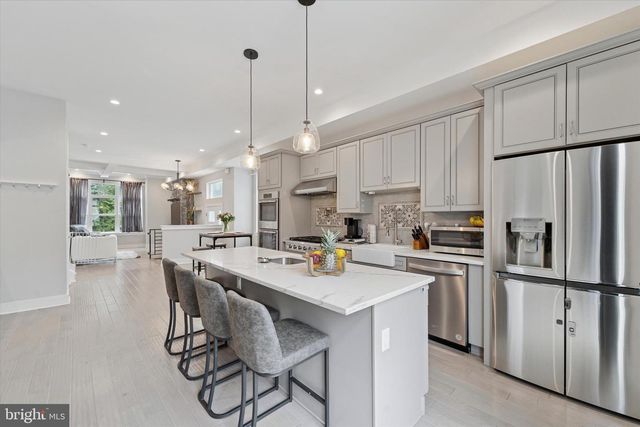 488 EVERGREEN AVE, Philadelphia, PA 19128