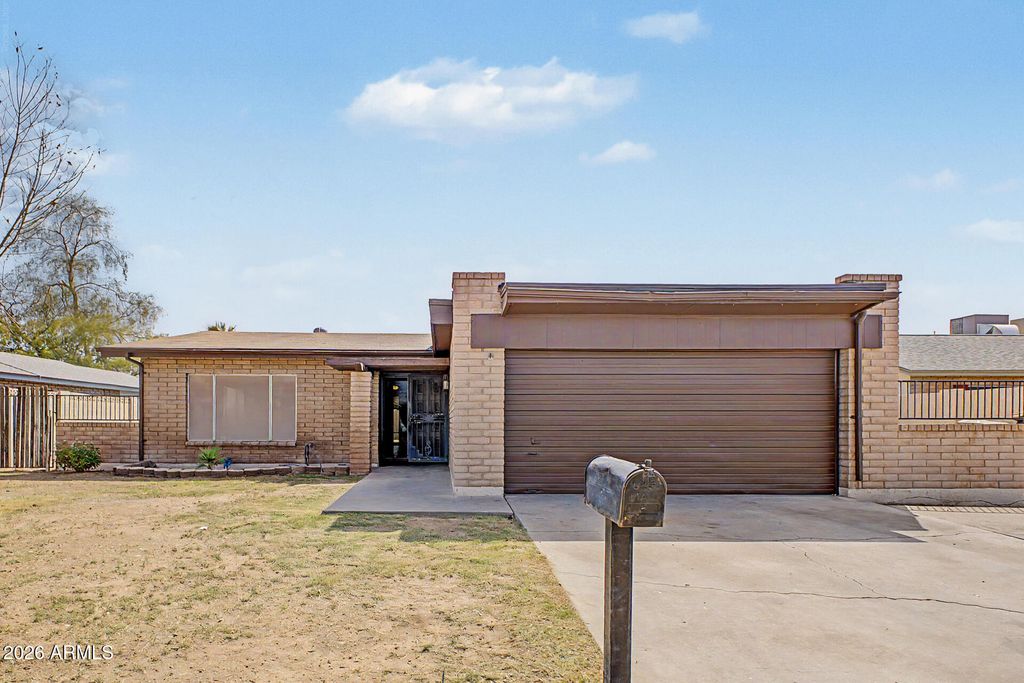 7313 N 46TH Circle, Glendale, AZ 85301 — photo 2
