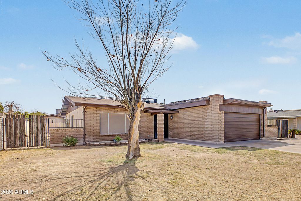 7313 N 46TH Circle, Glendale, AZ 85301 — photo 4