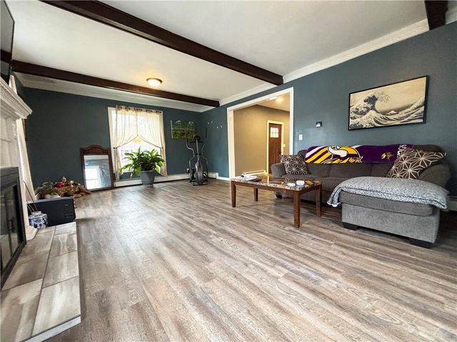 32 W Humbird Street, Rice Lake, WI 54868