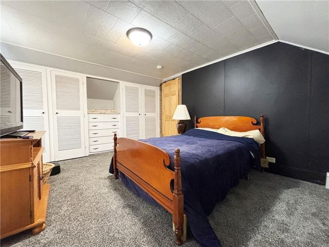 32 W Humbird Street, Rice Lake, WI 54868