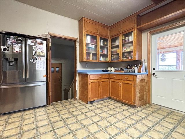 32 W Humbird Street, Rice Lake, WI 54868