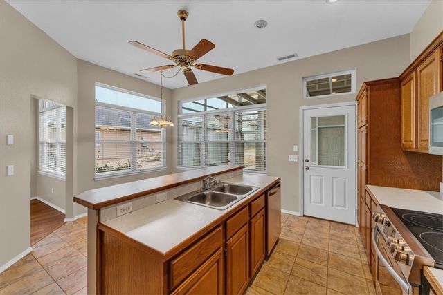 6559 Bernice Avenue, Springdale, AR 72762