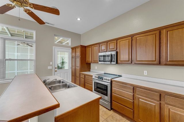 6559 Bernice Avenue, Springdale, AR 72762