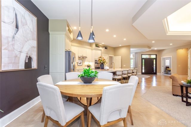 1384 Courtyard Place, Dayton, OH 45458