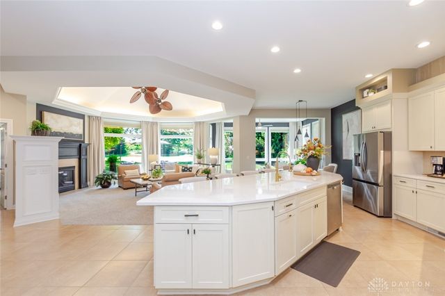 1384 Courtyard Place, Dayton, OH 45458