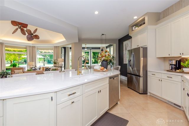 1384 Courtyard Place, Dayton, OH 45458