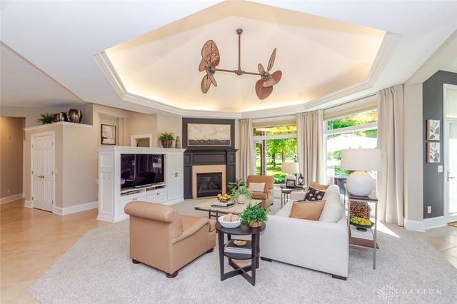 1384 Courtyard Place, Dayton, OH 45458