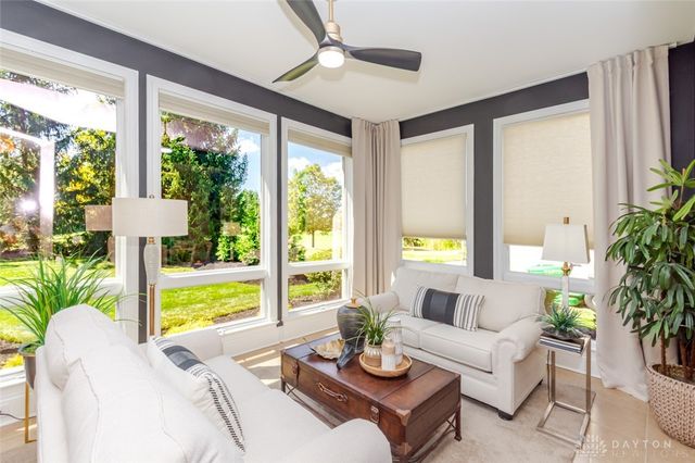 1384 Courtyard Place, Dayton, OH 45458