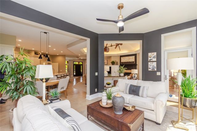 1384 Courtyard Place, Dayton, OH 45458