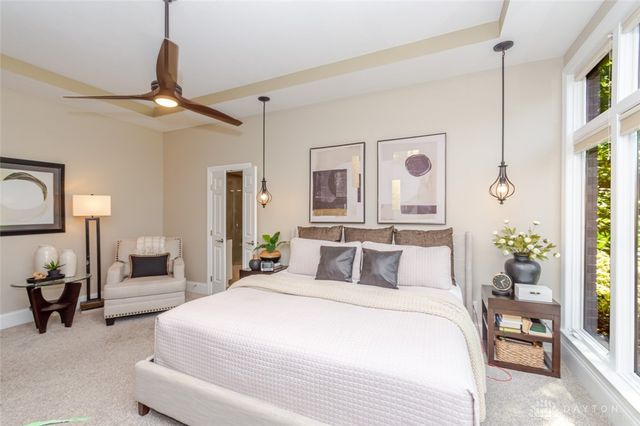 1384 Courtyard Place, Dayton, OH 45458