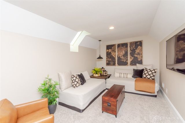 1384 Courtyard Place, Dayton, OH 45458