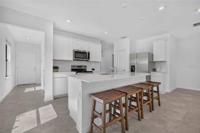6492 SILVERSTAR DRIVE, Sarasota, FL 34240
