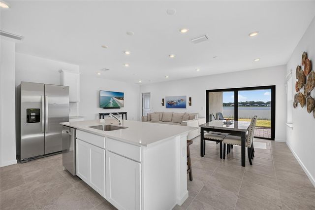 6492 SILVERSTAR DRIVE, Sarasota, FL 34240