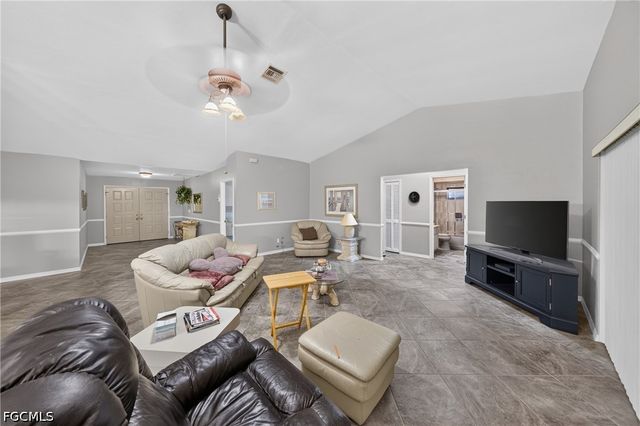 419 Mohawk PKWY, Cape Coral, FL 33914