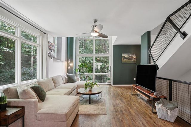 1357 Stirling Circle NW, Atlanta, GA 30318