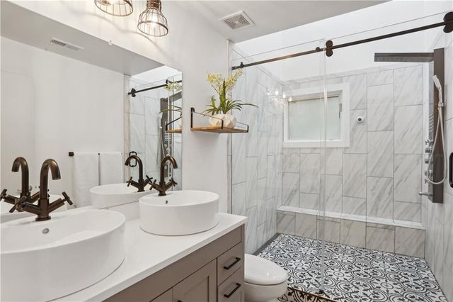 1357 Stirling Circle NW, Atlanta, GA 30318