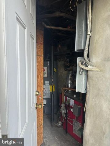 1400 E BRISTOL ST, Philadelphia, PA 19124