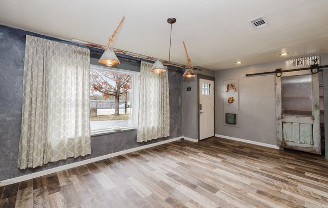 104 Rainbow Lane, Hot Springs, AR 71913