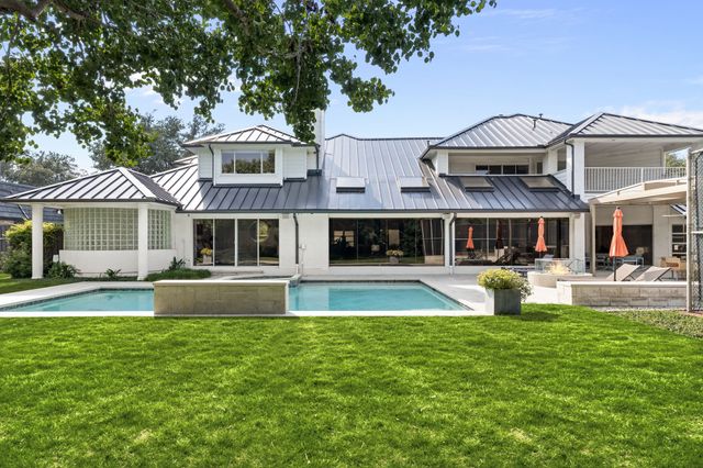 6018 Rose Grove Court, Dallas, TX 75248