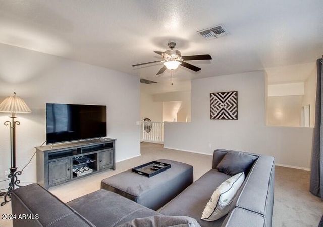 16848 S 13TH Place, Phoenix, AZ 85048