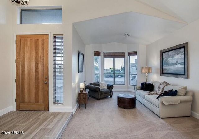 16848 S 13TH Place, Phoenix, AZ 85048