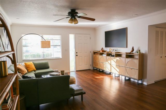 1810 COPPER KETTLE LANE, Dunedin, FL 34698