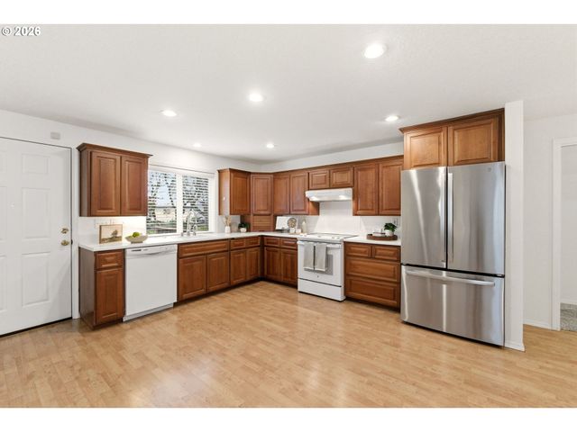 1639 Ne 150TH Ave, Portland, OR 97230