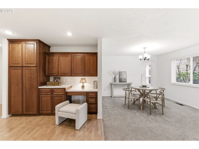 1639 Ne 150TH Ave, Portland, OR 97230