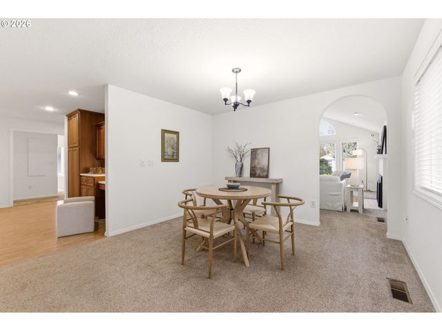 1639 Ne 150TH Ave, Portland, OR 97230