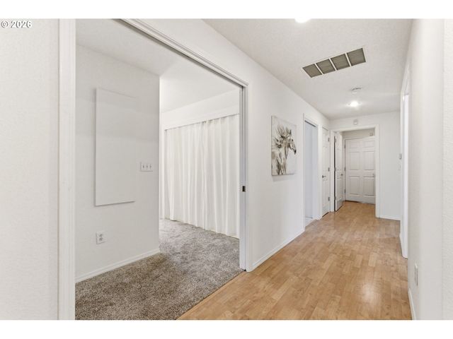 1639 Ne 150TH Ave, Portland, OR 97230