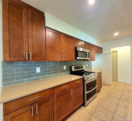 4908 TIMBER TRACE ST, San Antonio, TX 78250
