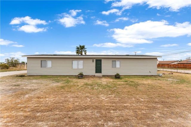1992 Hillcrest Avenue, Rosamond, CA 93560