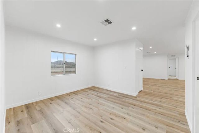 1992 Hillcrest Avenue, Rosamond, CA 93560